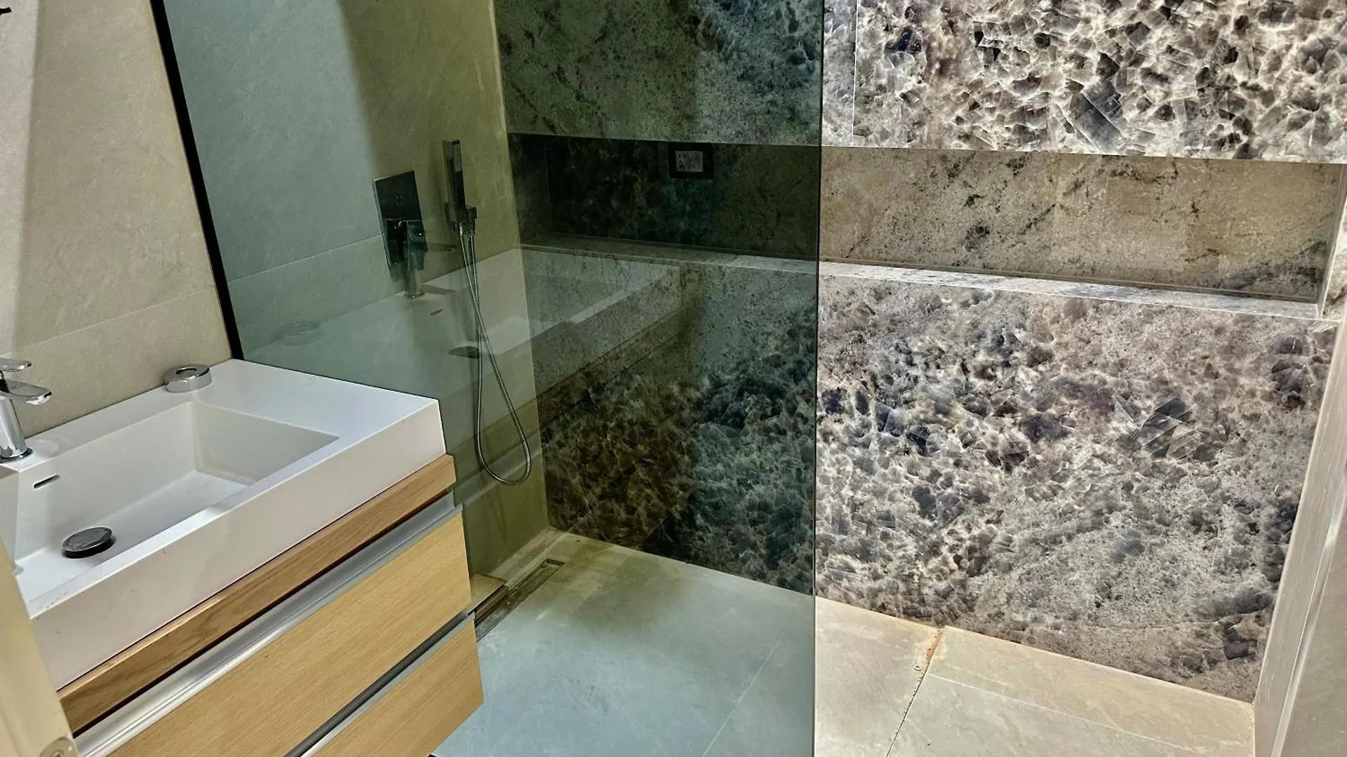 Miramar Del Golf Apartment Vlore